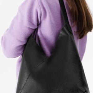 Professional Portland Leather Goods Naomi Shoulder Bag crafted from US full-grain leather in a slouchy crossbody design.